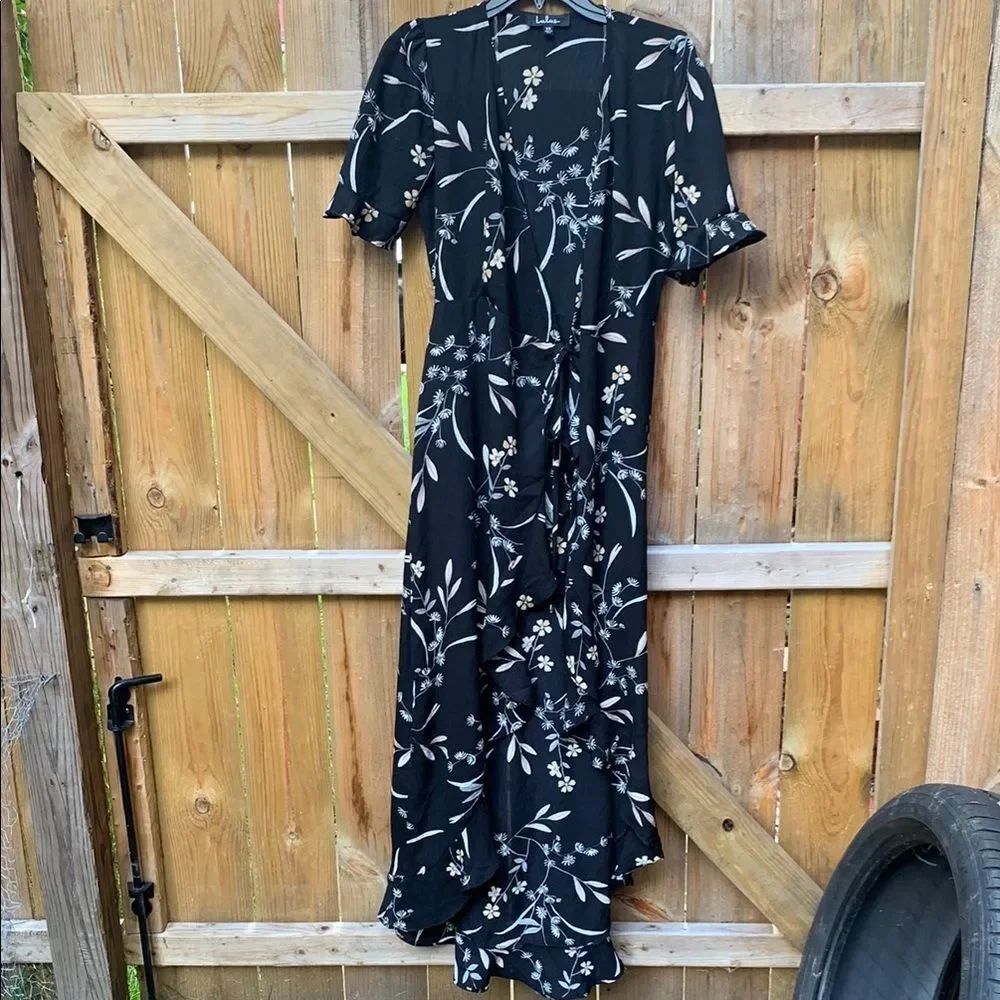 Lulu's BlueโHigh Low Flutter Sleeve Sundress